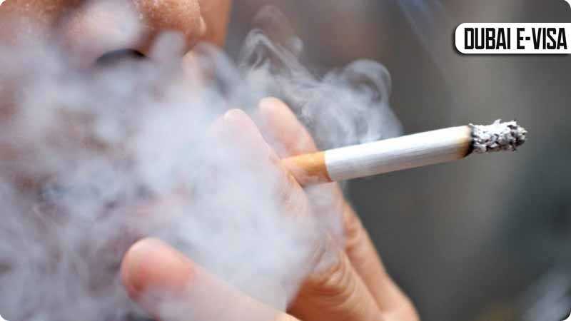 استعمال دخانیات برای افراد زیر ۱۸ سال ممنوع Smoking is prohibited for people under 18 years of age